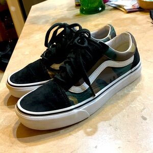 COPY - Vans camo skate shoe low top